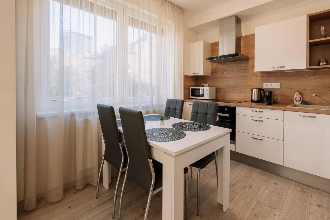 Skau 2 Old Town Family & Business Apartment 2 Floor Free Parking Pressburg Exterior foto