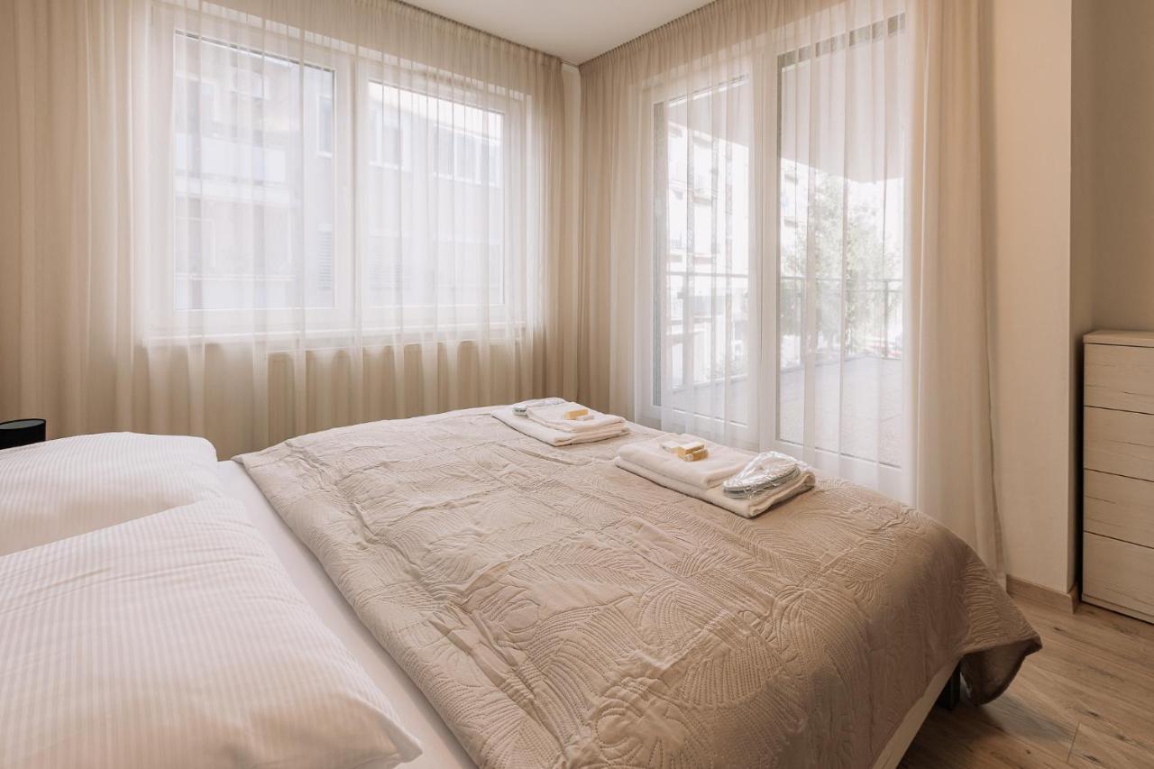Skau 2 Old Town Family & Business Apartment 2 Floor Free Parking Pressburg Exterior foto