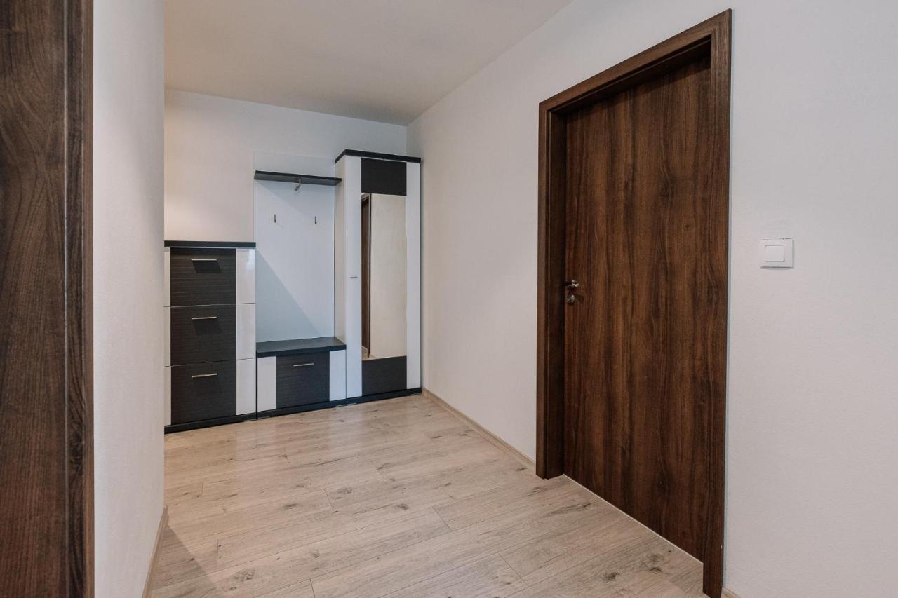Skau 2 Old Town Family & Business Apartment 2 Floor Free Parking Pressburg Exterior foto